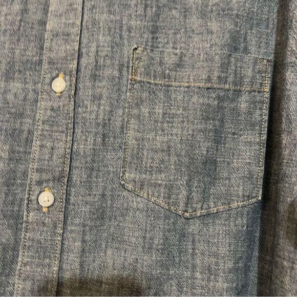 Sonoma Chambray Button Down Shirt Men’s Large Blue Casual Long Sleeve Classic - Picture 6 of 9